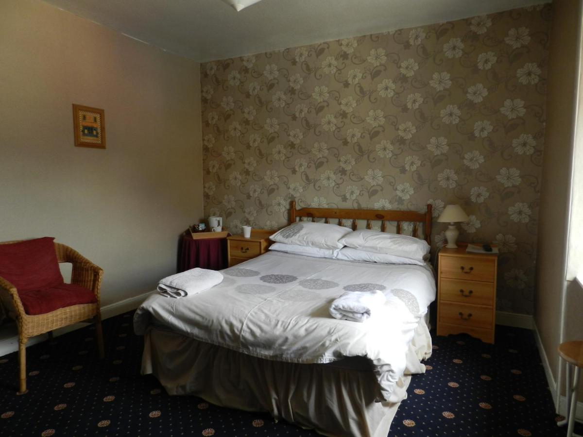 Self Check In Room Accommodation Only The Castle, Колдстрим Номер фото